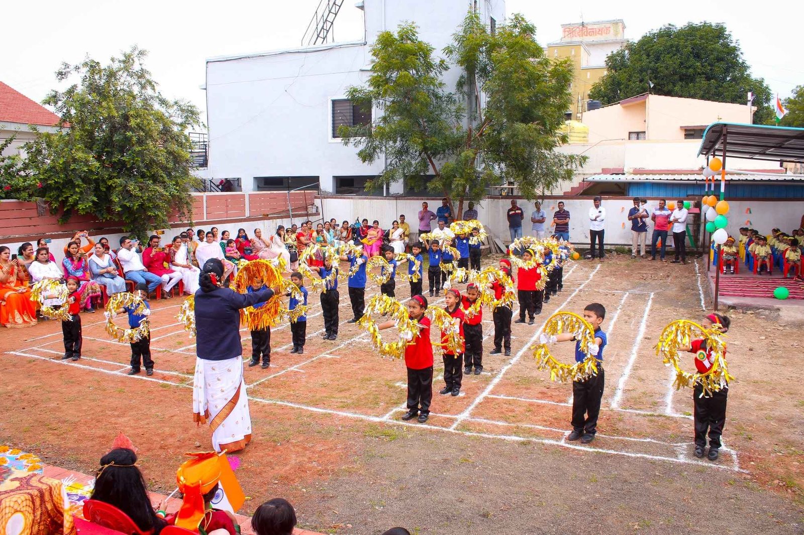15453om-nursery-and-pre-school-daund-(1).jpg